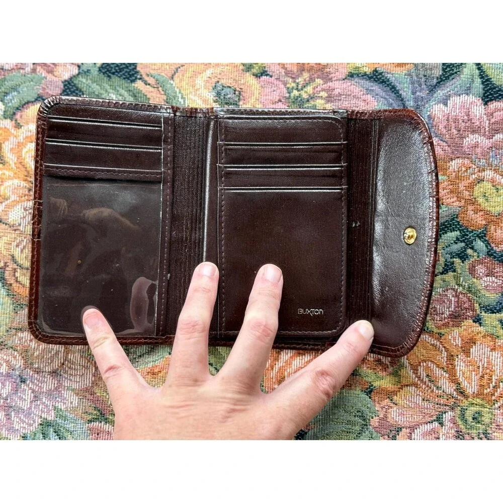 Vintage Buxton Brown Full Grain Leather Cowhide Organizer Wallet Croc Embossed